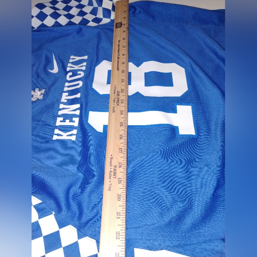 Nike Men's Kentucky Royal Blue Checker Sleeve Jersey  White Number 18 XXL - Picture 2 of 7